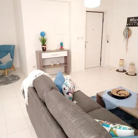 With 2 Bedrooms In With Wifi *