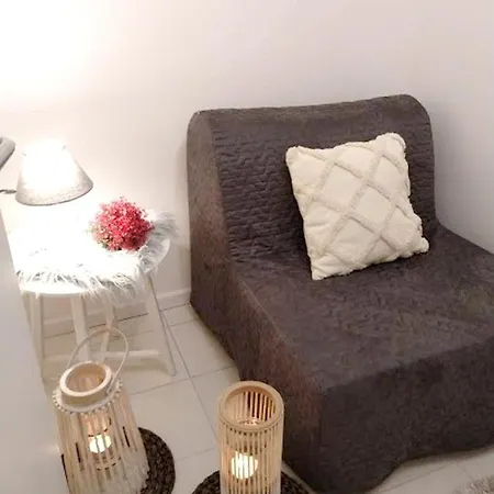 With 2 Bedrooms In With Wifi Apartmán *