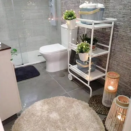 Apartmán With 2 Bedrooms In With Wifi